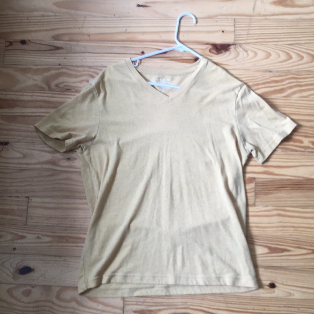 Banana Republic Premium V-neck shirt
